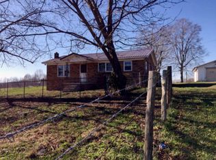 196 Cicada Rd, Quebeck, TN 38579