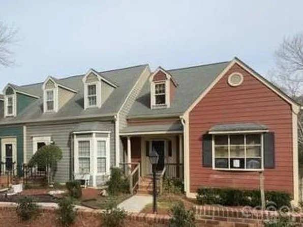 6231 Padget Parrish Ct, Charlotte, NC 28270