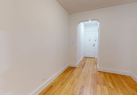 4th image of 10 W 65th St #2JK