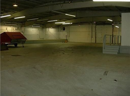 1st image of 105 Sprague Ave