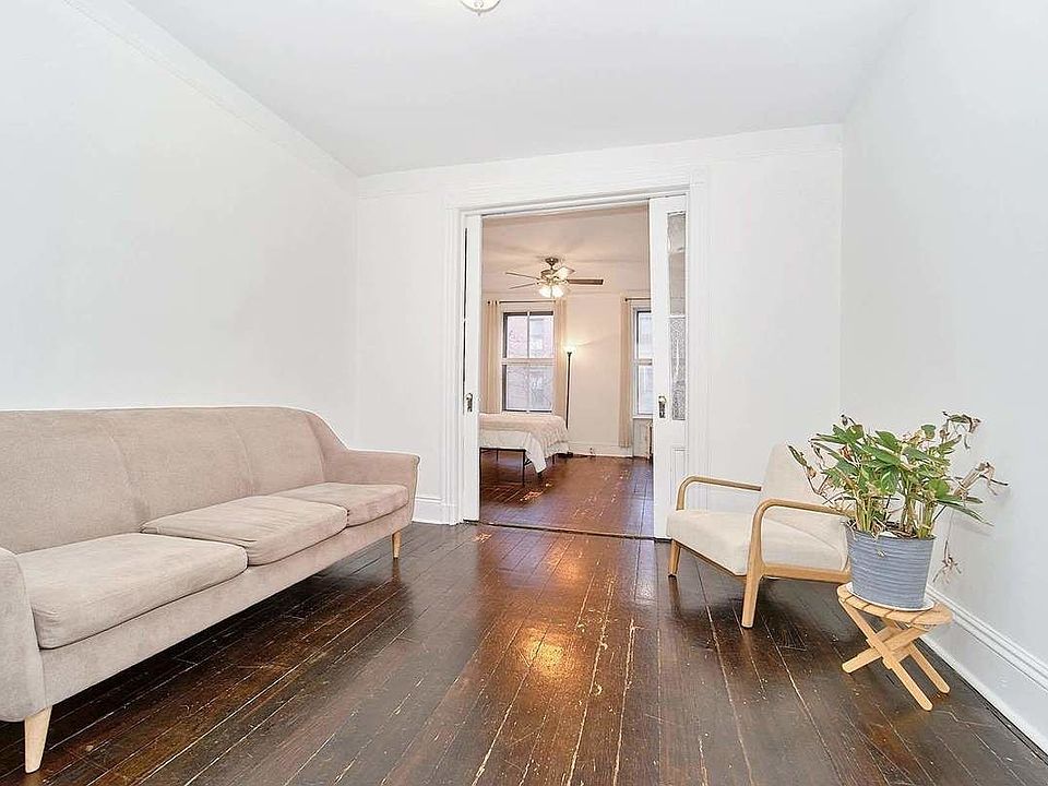 1st image of 444 W 50th St APT 2