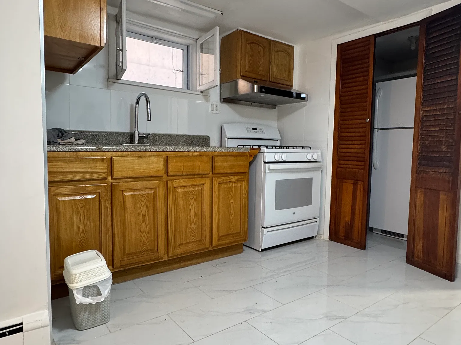 2 bed, 800 sqft, $1,800 — Photo 3