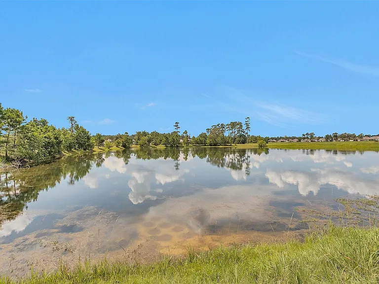 223 Shoreview Dr — Photo 38