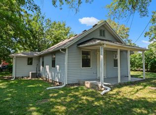 13308 6th St, Grandview, MO 64030