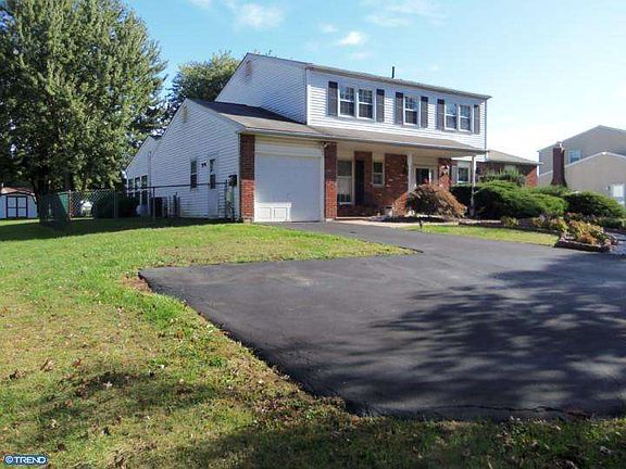 2nd image of 74 Poplar Dr