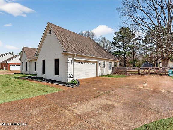 4th image of 2310 Shadow Main