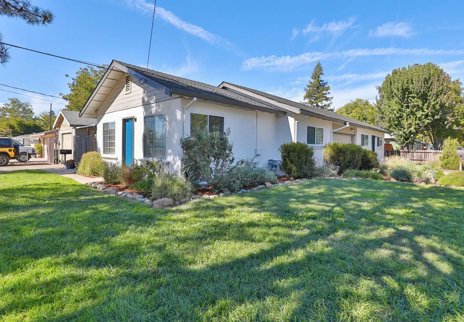 2 bed, $2,450 — Photo 3