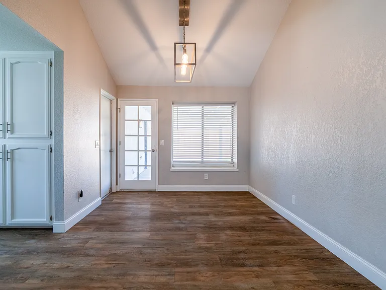 2475 Escalon Ave — Photo 9