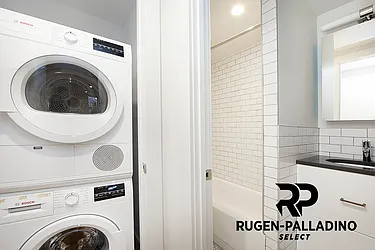 Rented by R New York