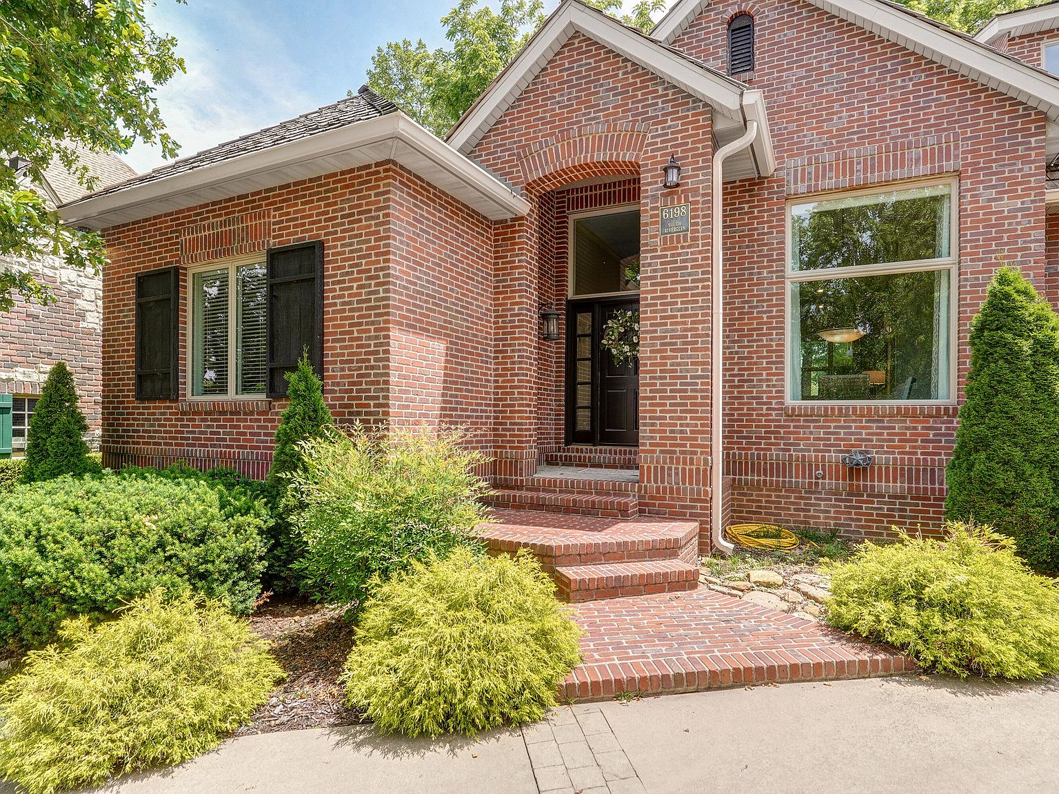 6198 South Riverglen Road