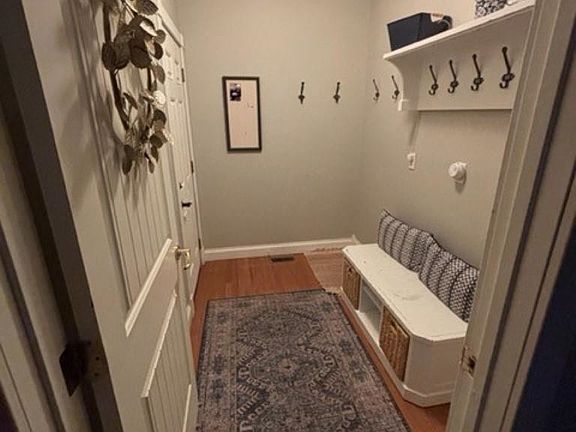 4th image of 3697 Brody Ln