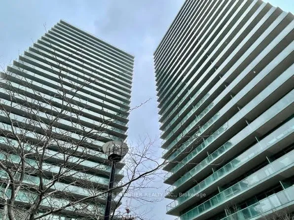 5500 Yonge St #2406, Toronto, ON M2N 7L1