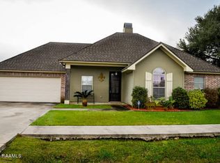 203 Swallows Pass, Carencro, LA 70520