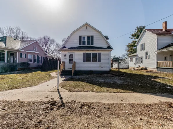308 E 2nd St, Tampico, IL 61283