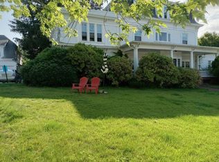 3 Highland St APT 3, Woonsocket, RI 02895