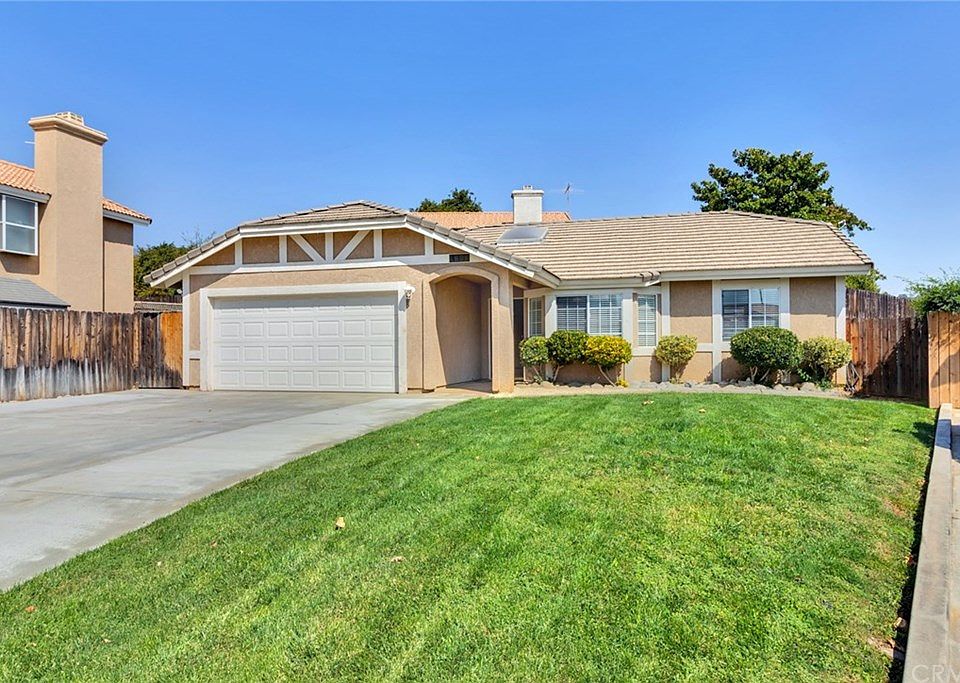 1st image of 1081 Hillcrest Ct
