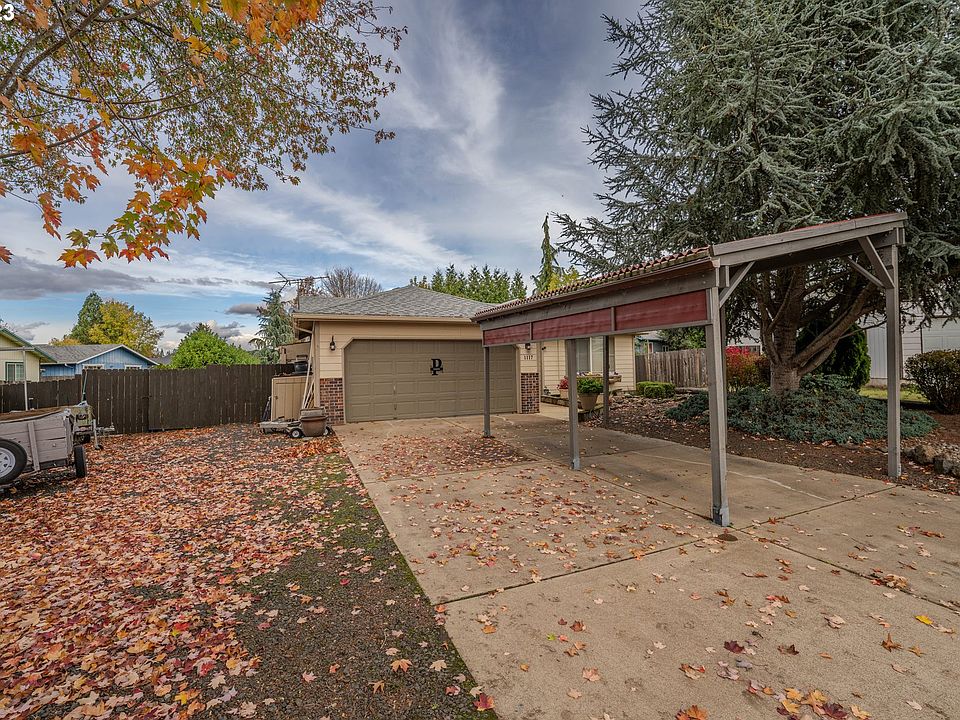 1117 Cedar Ct, Creswell, OR 97426 MLS 23568173 Zillow