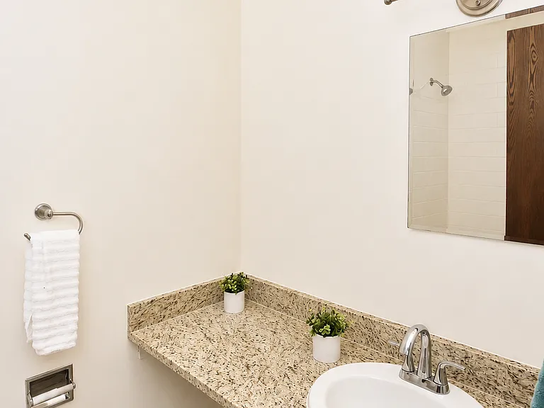 1956 N Hidden Creek Cir #3 — Photo 28