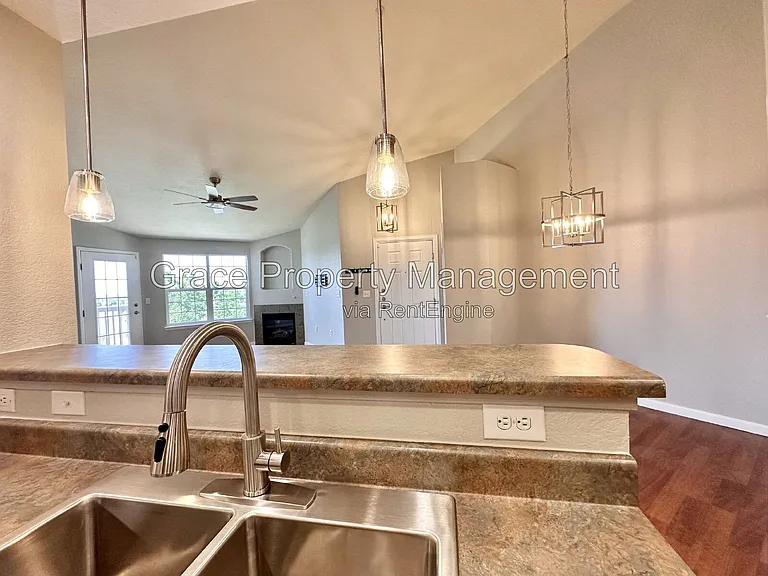 5735 N Genoa Way #306 — Photo 7