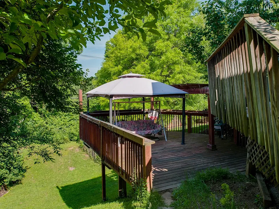 508 Brook Farm Ct