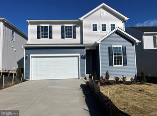 131 Curtain Fall Dr, Middletown, VA 22645