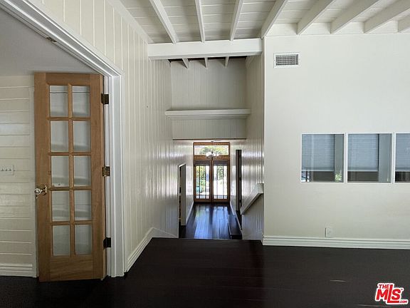 3rd image of 5320 Palm Dr