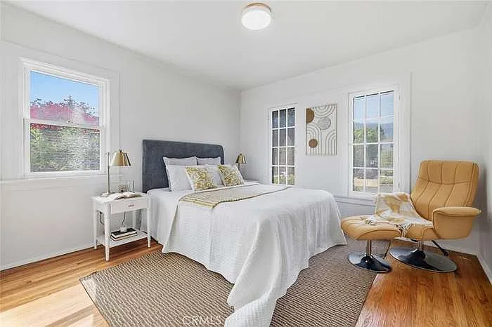 3658 Sierra Vista Ave — Photo 30