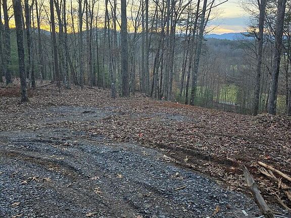 2nd image of 153 Pack Mountain Rd
