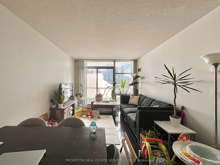10 Navy Wharf Ct #2708 — Photo 4
