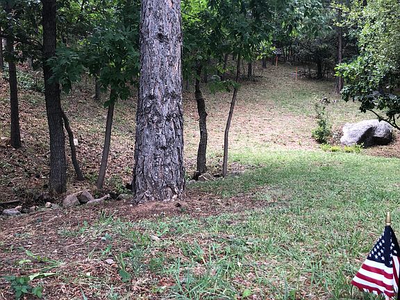 Large secluded hillside lot
