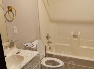 408 & 410 Oklahoma St UNIT 2, Madisonville, TN 37354