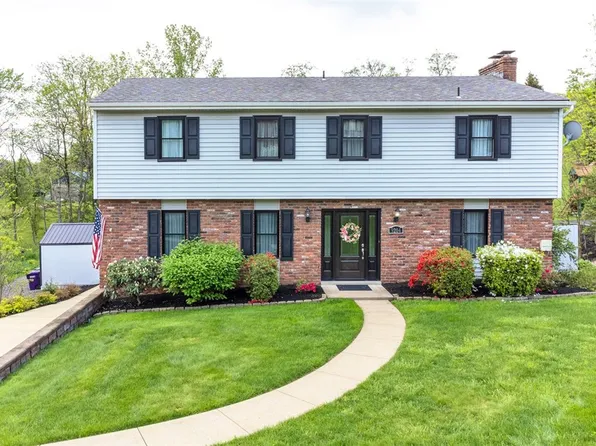 9204 Douglas Fir Dr, Pittsburgh, PA 15239