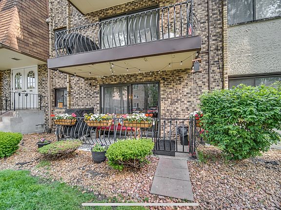 3rd image of 4951 W 134th Pl APT 1C