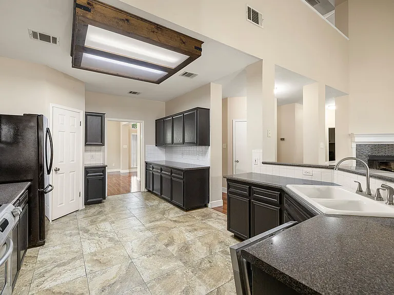 3955 Grayling Ln — Photo 34