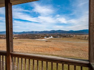 65 Good View Dr, Raphine, VA 24472