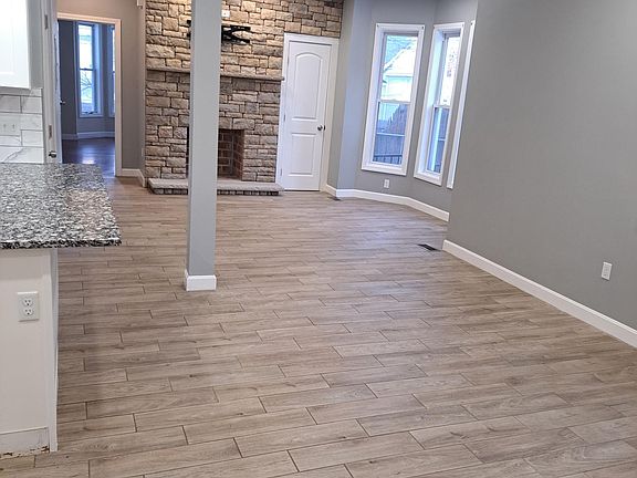 3rd image of 50 E Haverhill St #1