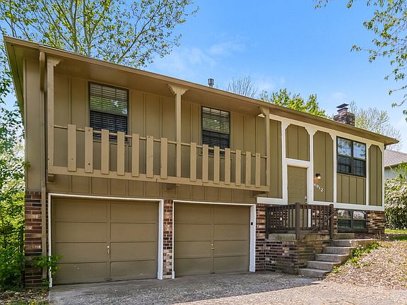 4th image of 4912 NW Pennington Ln