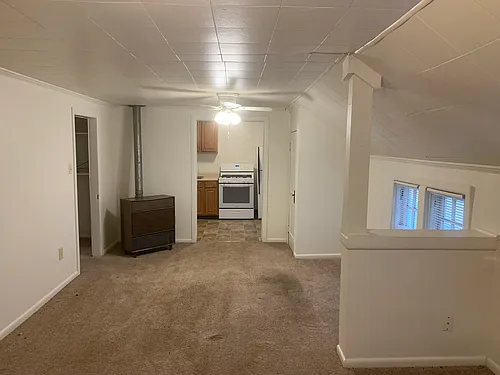 172 N Columbus St #C Photo 1
