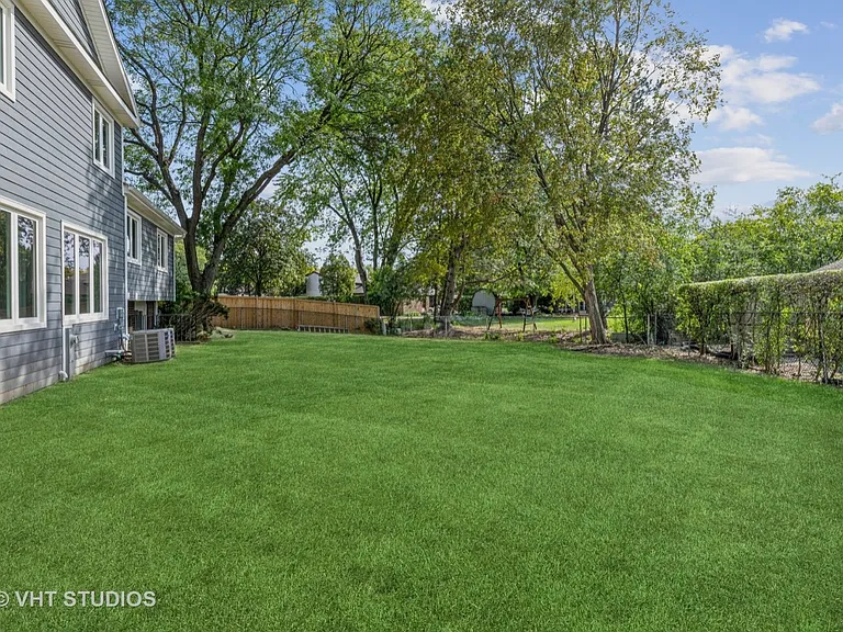 1415 E Fleming Dr S — Photo 4
