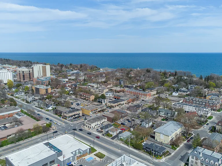 212 Kerr St #909 — Photo 4