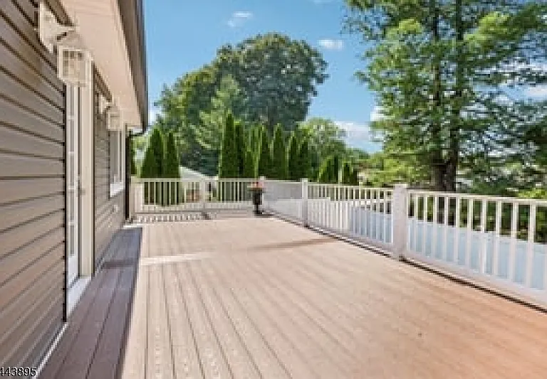 50 Lincoln Pl — Photo 19
