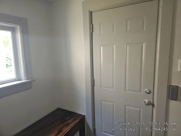 1315 Kinzy St #A — Photo 19