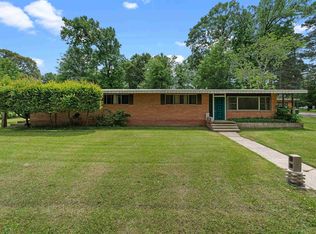 3200 Indian Springs Dr, Marshall, TX 75672