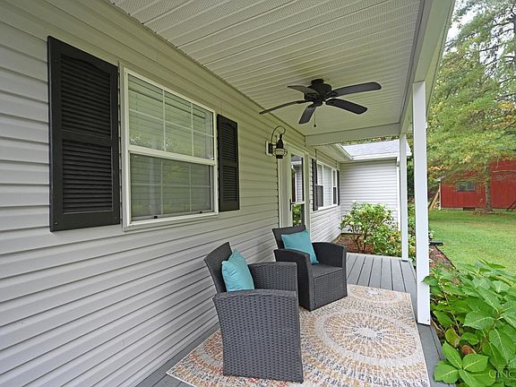 5th image of 12124 Valerie Dr