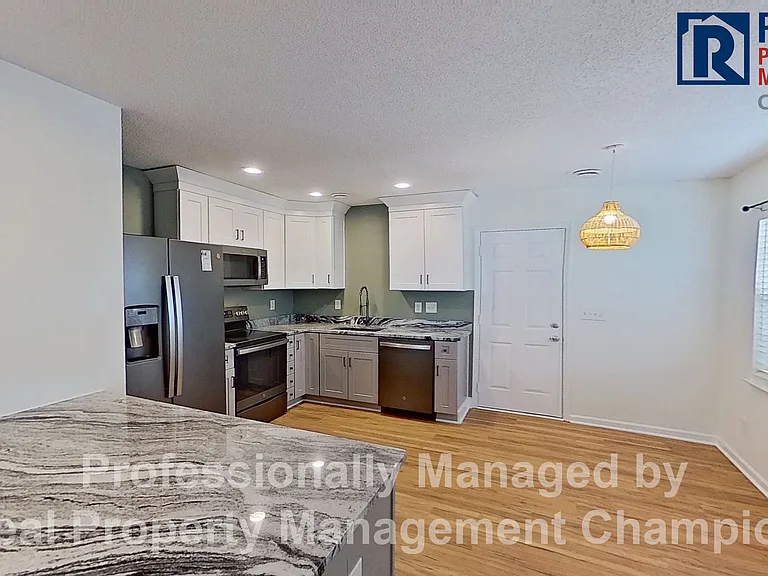 2311 Sapling Cir — Photo 5