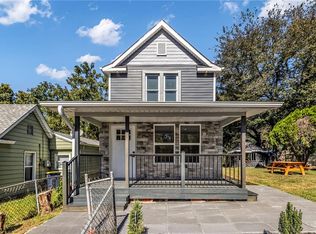 5822 E 10th St, Kansas City, MO 64126