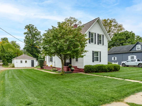 417 S Michigan Ave, Vicksburg, MI 49097