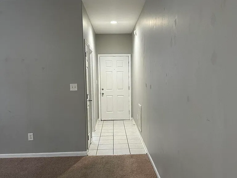 3845 Pinecrest Way — Photo 4