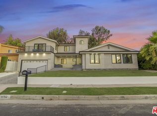 18202 Rancho St, Tarzana, CA 91356