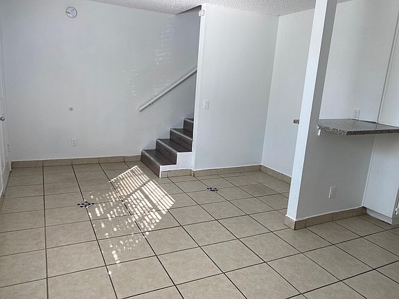 4th image of 11741 Runnymede St APT D